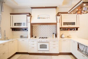 трехэтажный дом с гаражом, 395 кв. м, кирпич. Продажа в Ивано-Франковске фото 2 трехэтажный дом с гаражом, 395 кв. м, кирпич. Продажа в Ивано-Франковске фото 2