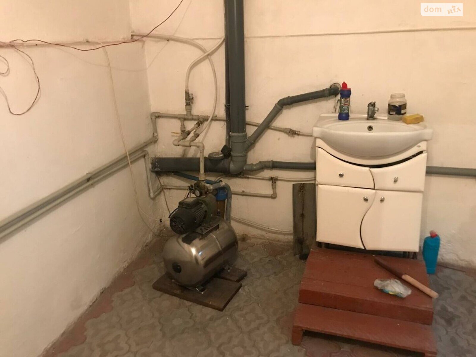 двухэтажный дом с балконом, 550 кв. м, кирпич. Продажа в Ивано-Франковске фото 1 двухэтажный дом с балконом, 550 кв. м, кирпич. Продажа в Ивано-Франковске фото 1