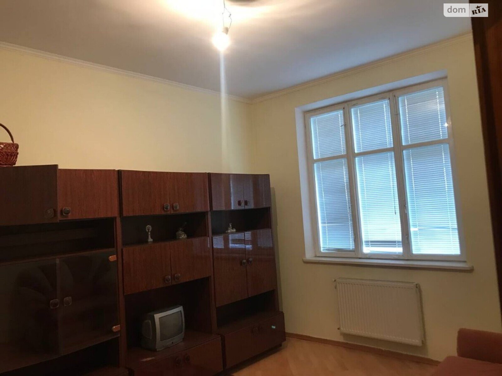 двухэтажный дом с балконом, 550 кв. м, кирпич. Продажа в Ивано-Франковске фото 1 двухэтажный дом с балконом, 550 кв. м, кирпич. Продажа в Ивано-Франковске фото 1