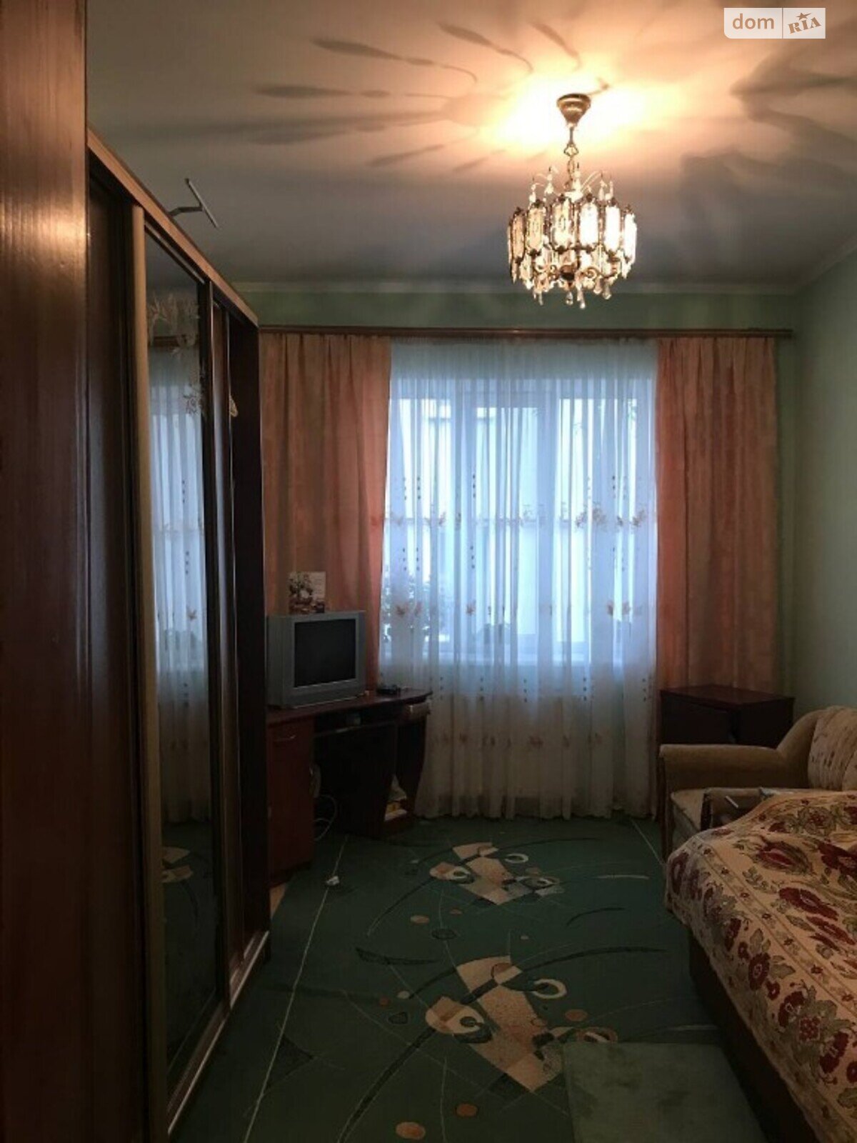 двухэтажный дом с балконом, 550 кв. м, кирпич. Продажа в Ивано-Франковске фото 1 двухэтажный дом с балконом, 550 кв. м, кирпич. Продажа в Ивано-Франковске фото 1