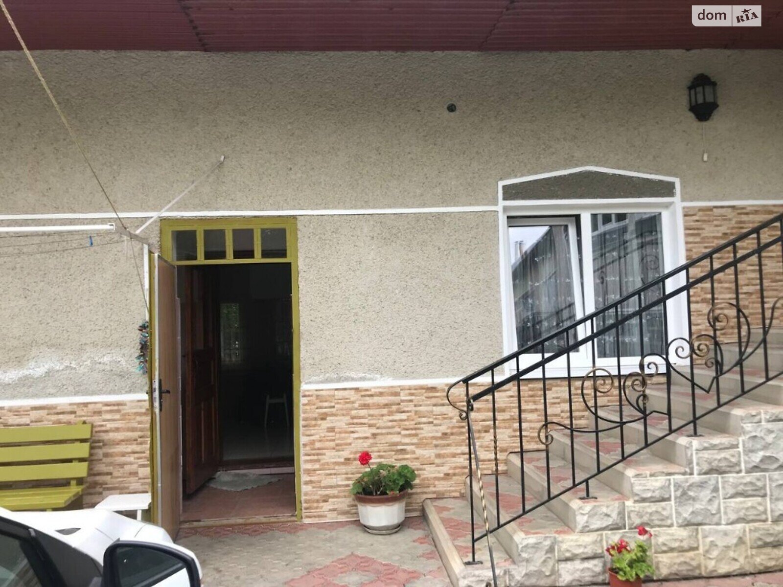 двухэтажный дом с балконом, 550 кв. м, кирпич. Продажа в Ивано-Франковске фото 1 двухэтажный дом с балконом, 550 кв. м, кирпич. Продажа в Ивано-Франковске фото 1