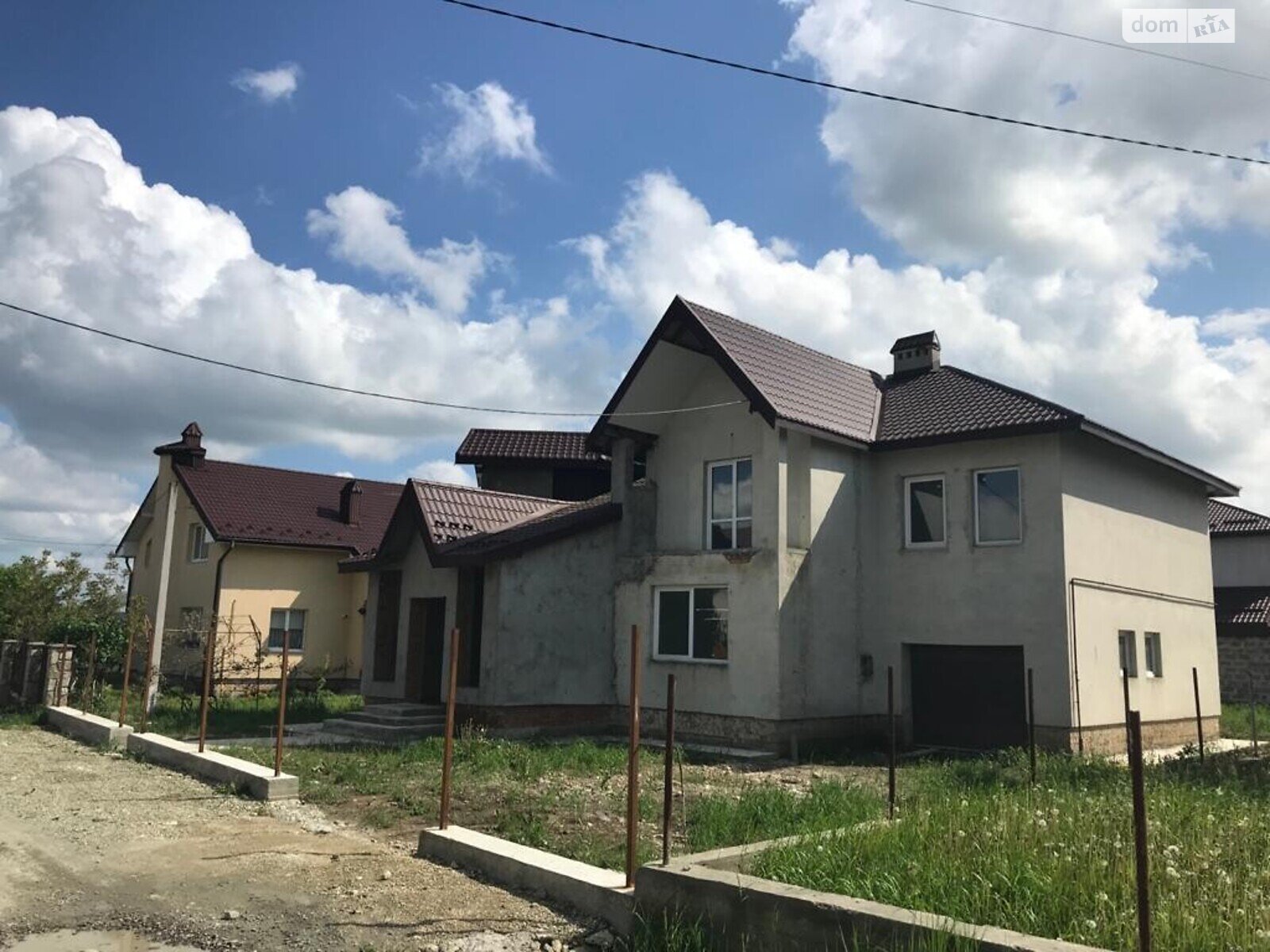 двухэтажный дом с балконом, 230 кв. м, кирпич. Продажа в Ивано-Франковске фото 1 двухэтажный дом с балконом, 230 кв. м, кирпич. Продажа в Ивано-Франковске фото 1