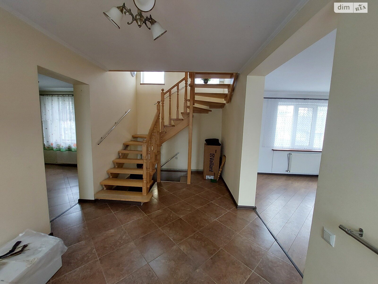 двухэтажный дом с мансардой, 250 кв. м, кирпич. Продажа в Ивано-Франковске район Горка фото 1 двухэтажный дом с мансардой, 250 кв. м, кирпич. Продажа в Ивано-Франковске район Горка фото 1