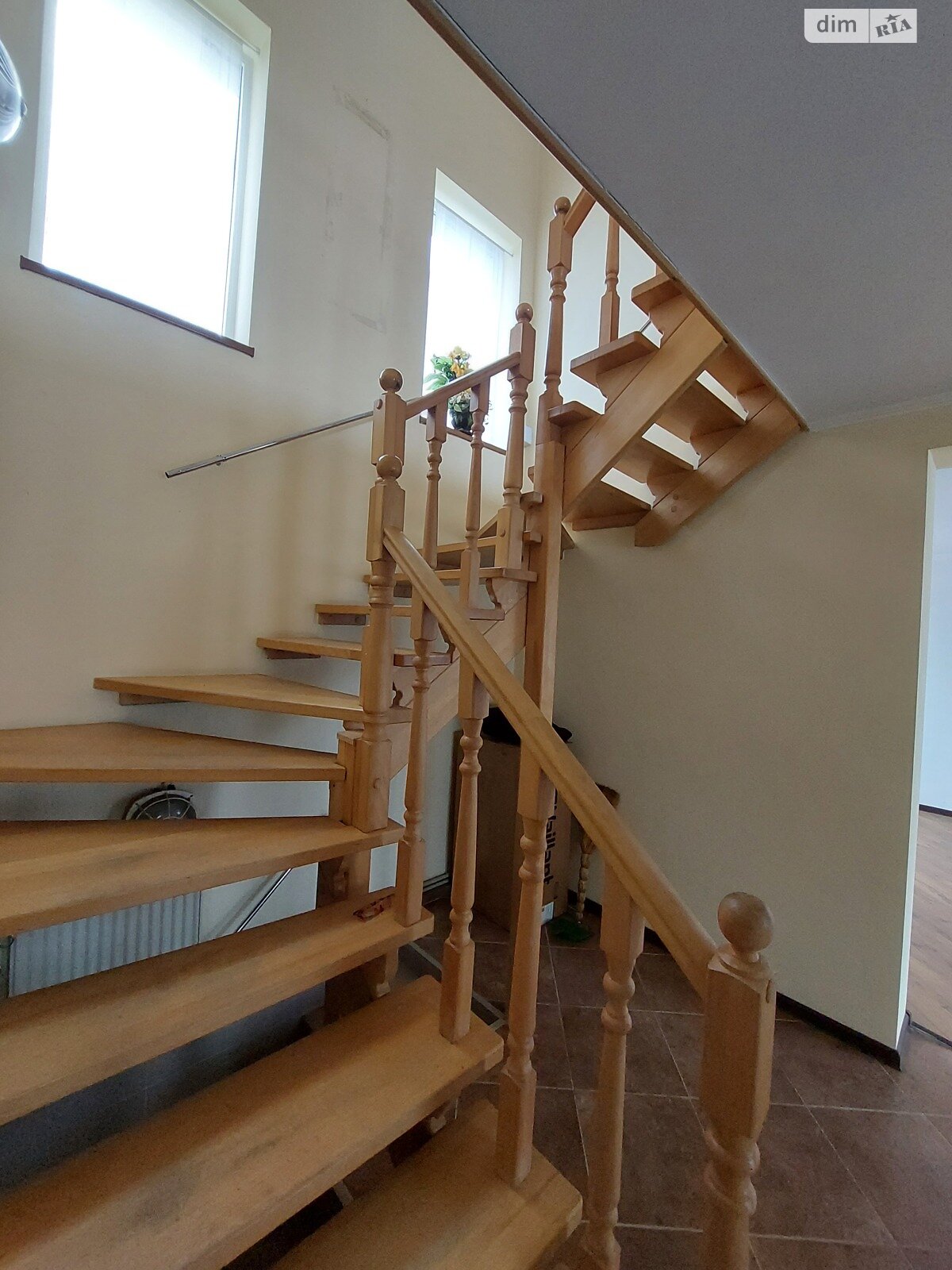 двухэтажный дом с мансардой, 250 кв. м, кирпич. Продажа в Ивано-Франковске район Горка фото 1 двухэтажный дом с мансардой, 250 кв. м, кирпич. Продажа в Ивано-Франковске район Горка фото 1
