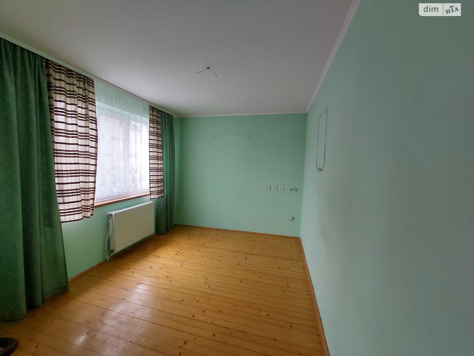 двухэтажный дом с мансардой, 250 кв. м, кирпич. Продажа в Ивано-Франковске район Горка фото 1 двухэтажный дом с мансардой, 250 кв. м, кирпич. Продажа в Ивано-Франковске район Горка фото 1