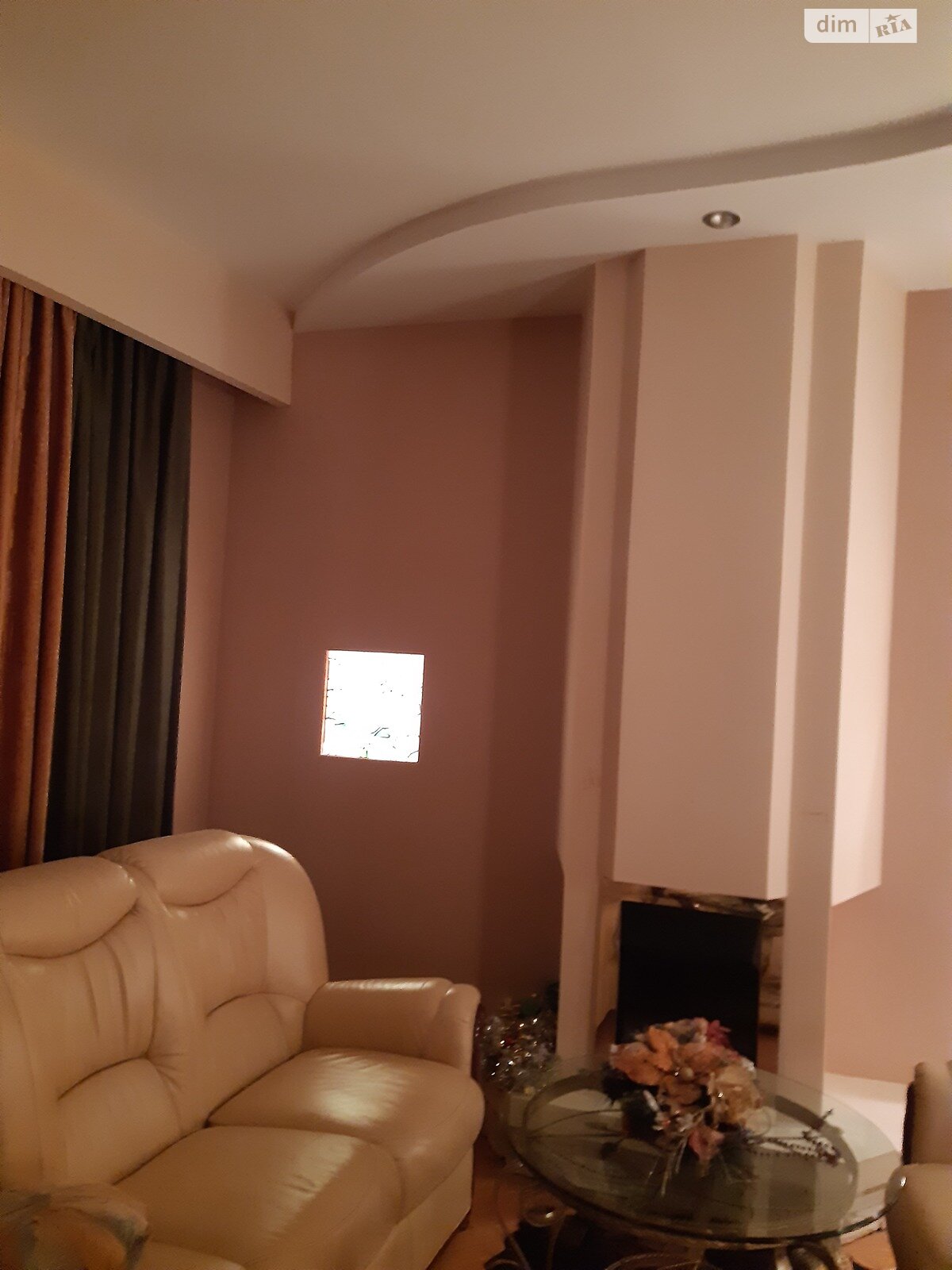 двухэтажный дом, 280 кв. м, кирпич. Продажа в Ивано-Франковске фото 1 двухэтажный дом, 280 кв. м, кирпич. Продажа в Ивано-Франковске фото 1