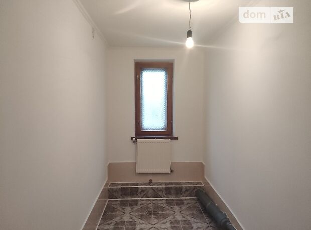 двухэтажный дом с садом, 285 кв. м, кирпич. Продажа в Криховцах (Ивано-Франковская обл.) фото 1 двухэтажный дом с садом, 285 кв. м, кирпич. Продажа в Криховцах (Ивано-Франковская обл.) фото 1