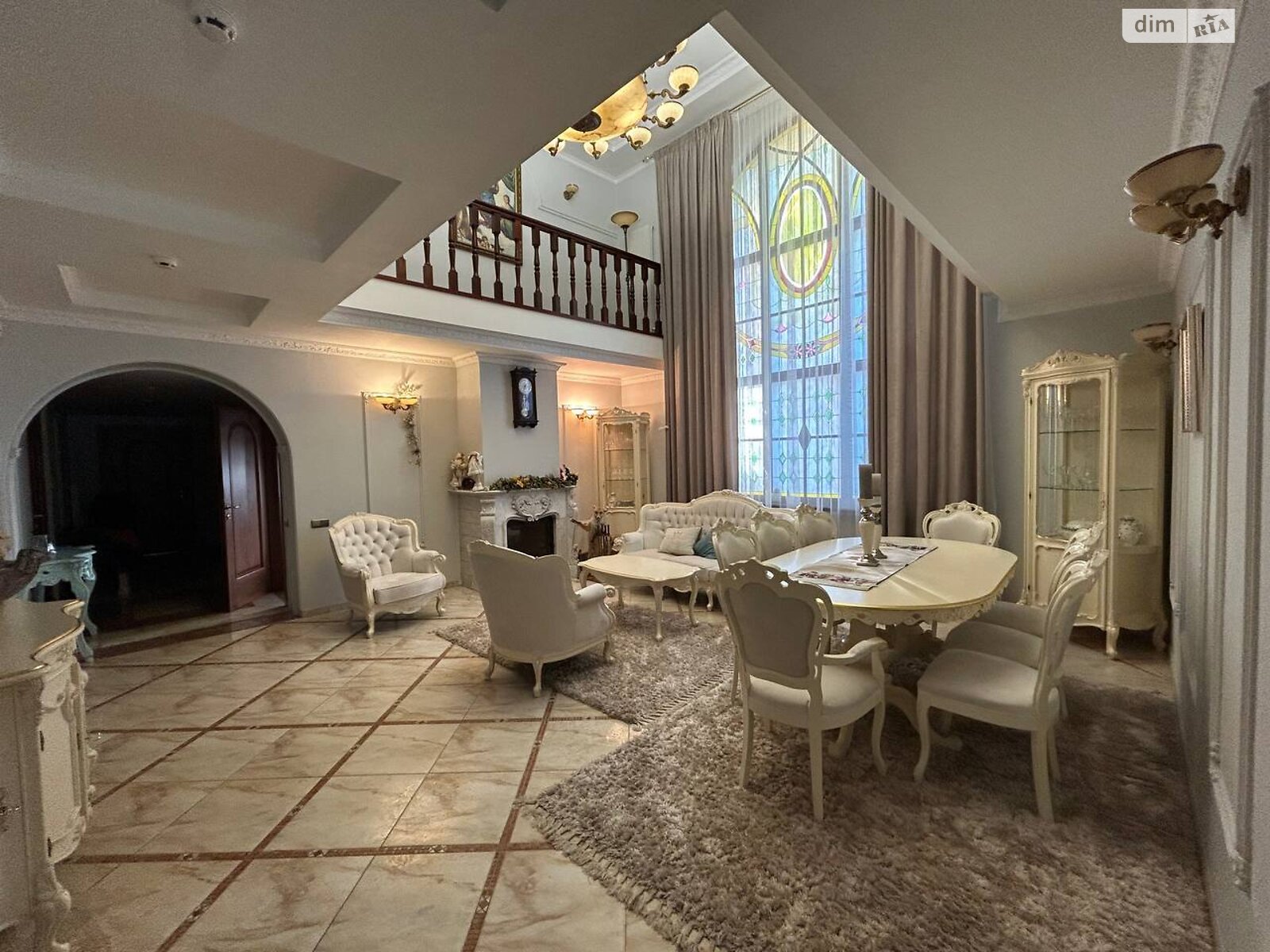 триповерховий будинок з гаражем, 501 кв. м, цегла. Продаж в Івано-Франківську, район Опришівці фото 1 триповерховий будинок з гаражем, 501 кв. м, цегла. Продаж в Івано-Франківську, район Опришівці фото 1