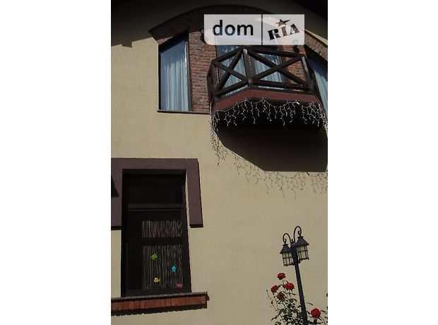 Продажа дома, 260м², Ивано-Франковск, р‑н. Центр Продажа дома, 260м², Ивано-Франковск, р‑н. Центр