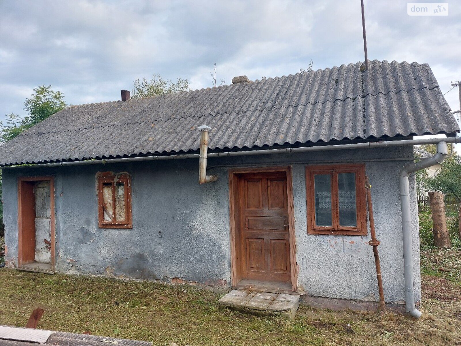 одноэтажный дом с отоплением, 100 кв. м, кирпич. Продажа в Ивано-Франковске фото 1 одноэтажный дом с отоплением, 100 кв. м, кирпич. Продажа в Ивано-Франковске фото 1
