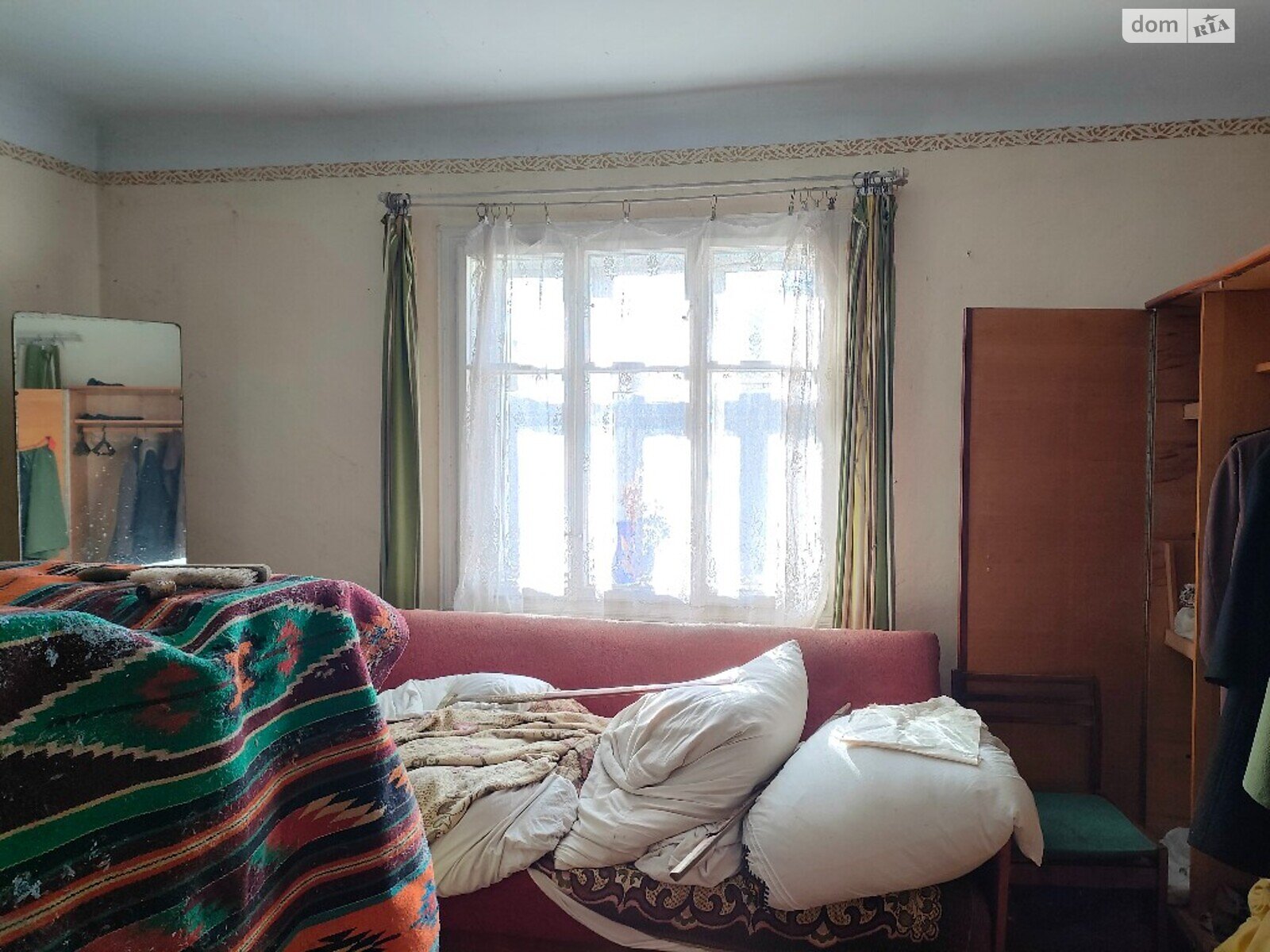 одноэтажный дом с отоплением, 100 кв. м, кирпич. Продажа в Ивано-Франковске фото 1 одноэтажный дом с отоплением, 100 кв. м, кирпич. Продажа в Ивано-Франковске фото 1