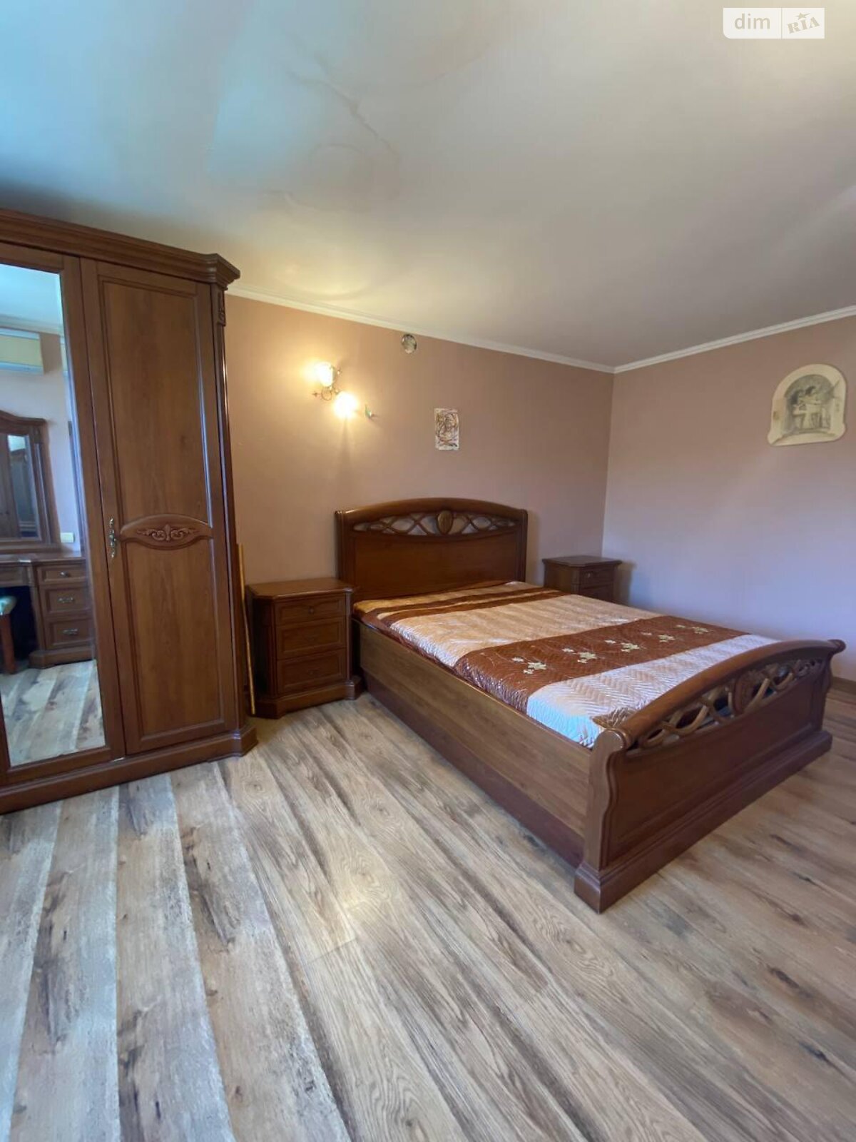 двоповерховий будинок, 174.2 кв. м, кирпич. Продаж у Іванове фото 1 двоповерховий будинок, 174.2 кв. м, кирпич. Продаж у Іванове фото 1