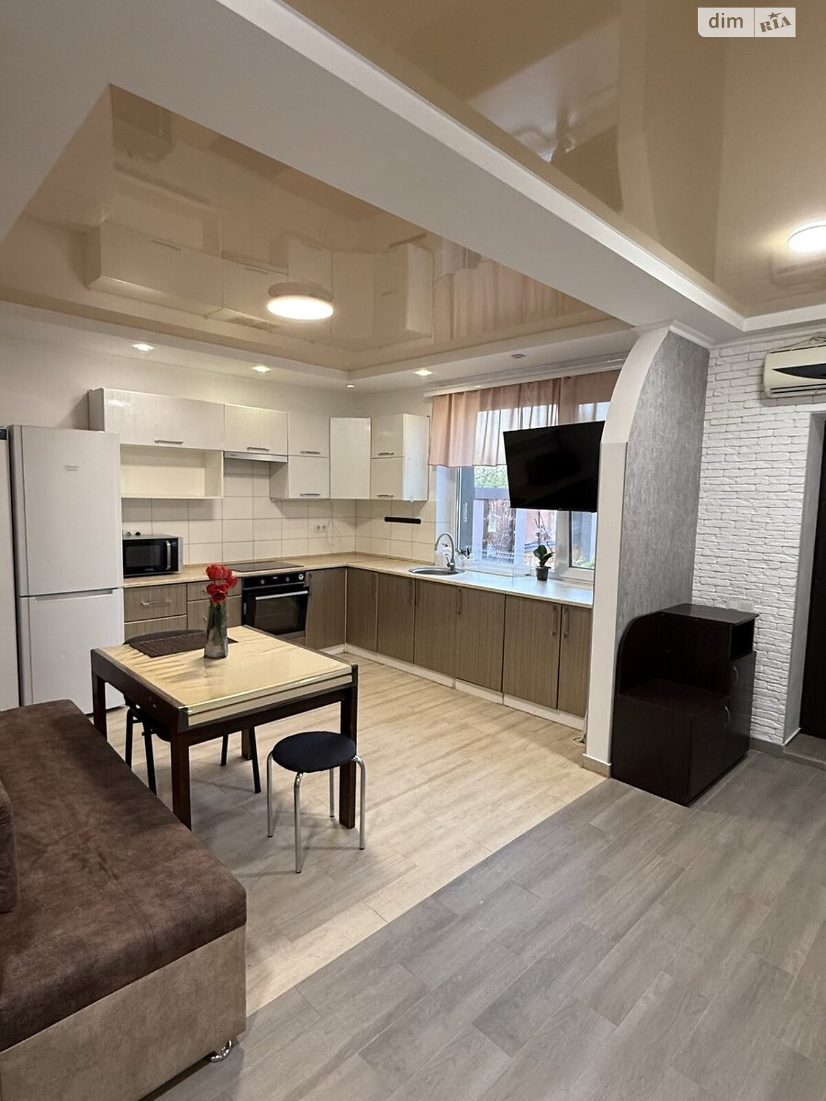 одноэтажный дом с отоплением, 85.8 кв. м, кирпич. Продажа в Ивашках фото 1