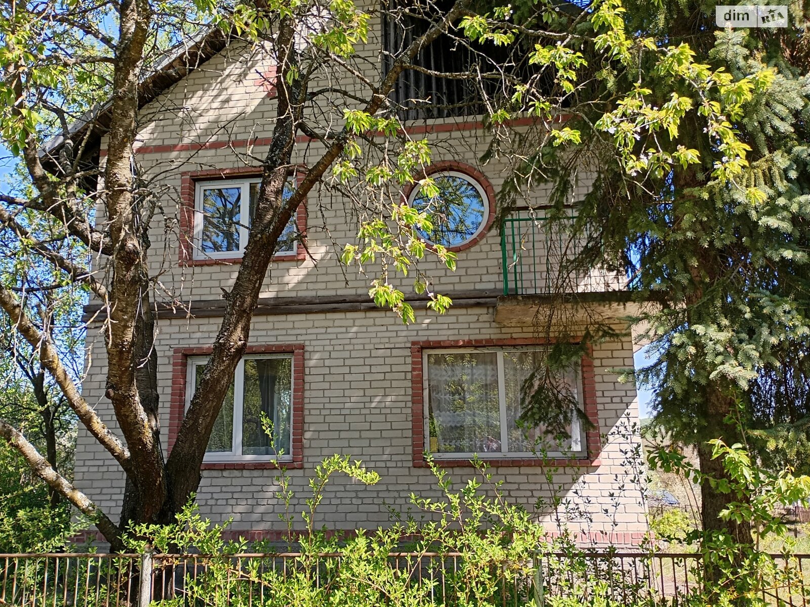 одноповерховий будинок з верандою, 100 кв. м, цегла. Продаж у Івашківцях фото 1 одноповерховий будинок з верандою, 100 кв. м, цегла. Продаж у Івашківцях фото 1