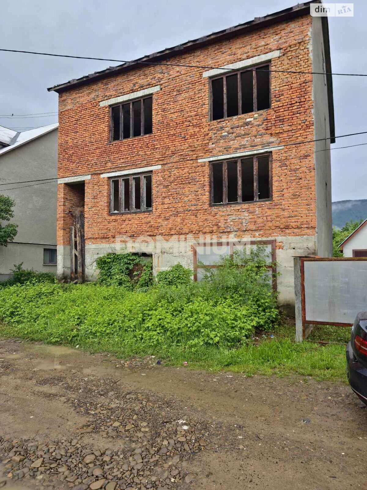 двоповерховий будинок, 220 кв. м, кирпич. Продаж у Ізі фото 1 двоповерховий будинок, 220 кв. м, кирпич. Продаж у Ізі фото 1