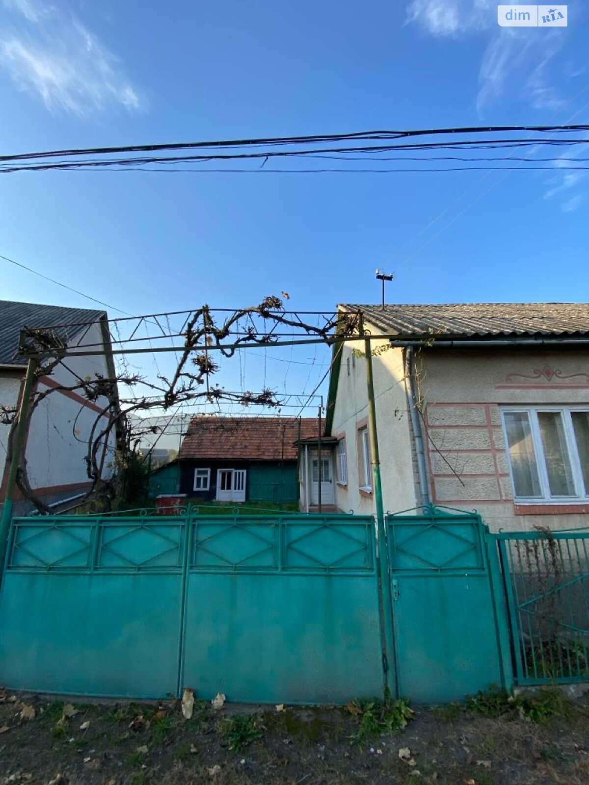 одноповерховий будинок з верандою, 100 кв. м, цегла. Продаж у Ізі фото 1 одноповерховий будинок з верандою, 100 кв. м, цегла. Продаж у Ізі фото 1