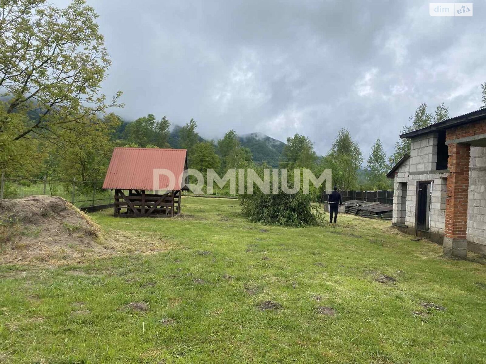 двоповерховий будинок, 200 кв. м, кирпич. Продаж у Ізі фото 1 двоповерховий будинок, 200 кв. м, кирпич. Продаж у Ізі фото 1