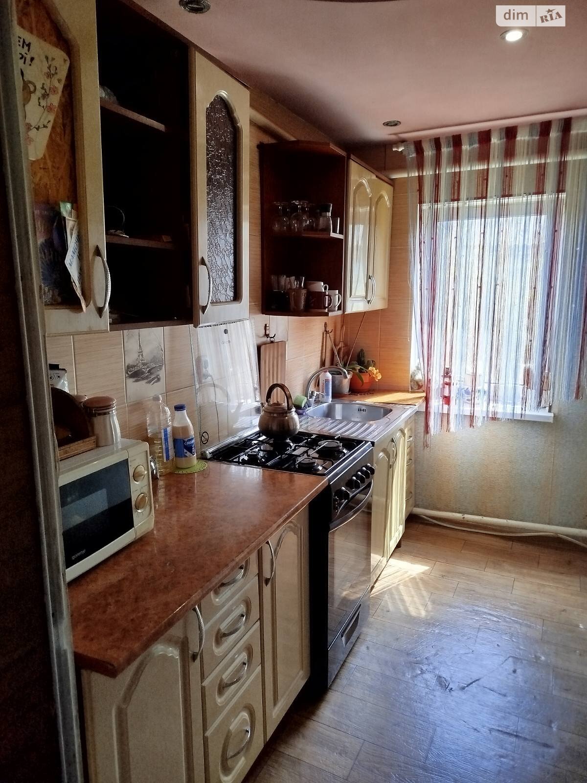 одноэтажный дом с гаражом, 58 кв. м, дерево и кирпич. Продажа в Изюме фото 1 одноэтажный дом с гаражом, 58 кв. м, дерево и кирпич. Продажа в Изюме фото 1