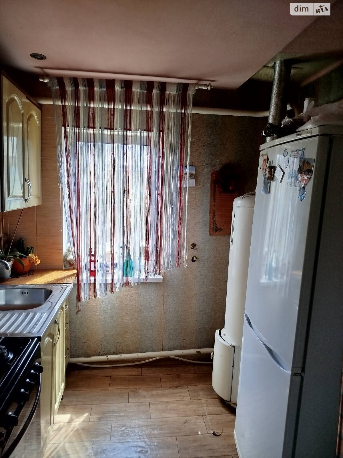 одноэтажный дом с гаражом, 58 кв. м, дерево и кирпич. Продажа в Изюме фото 1 одноэтажный дом с гаражом, 58 кв. м, дерево и кирпич. Продажа в Изюме фото 1