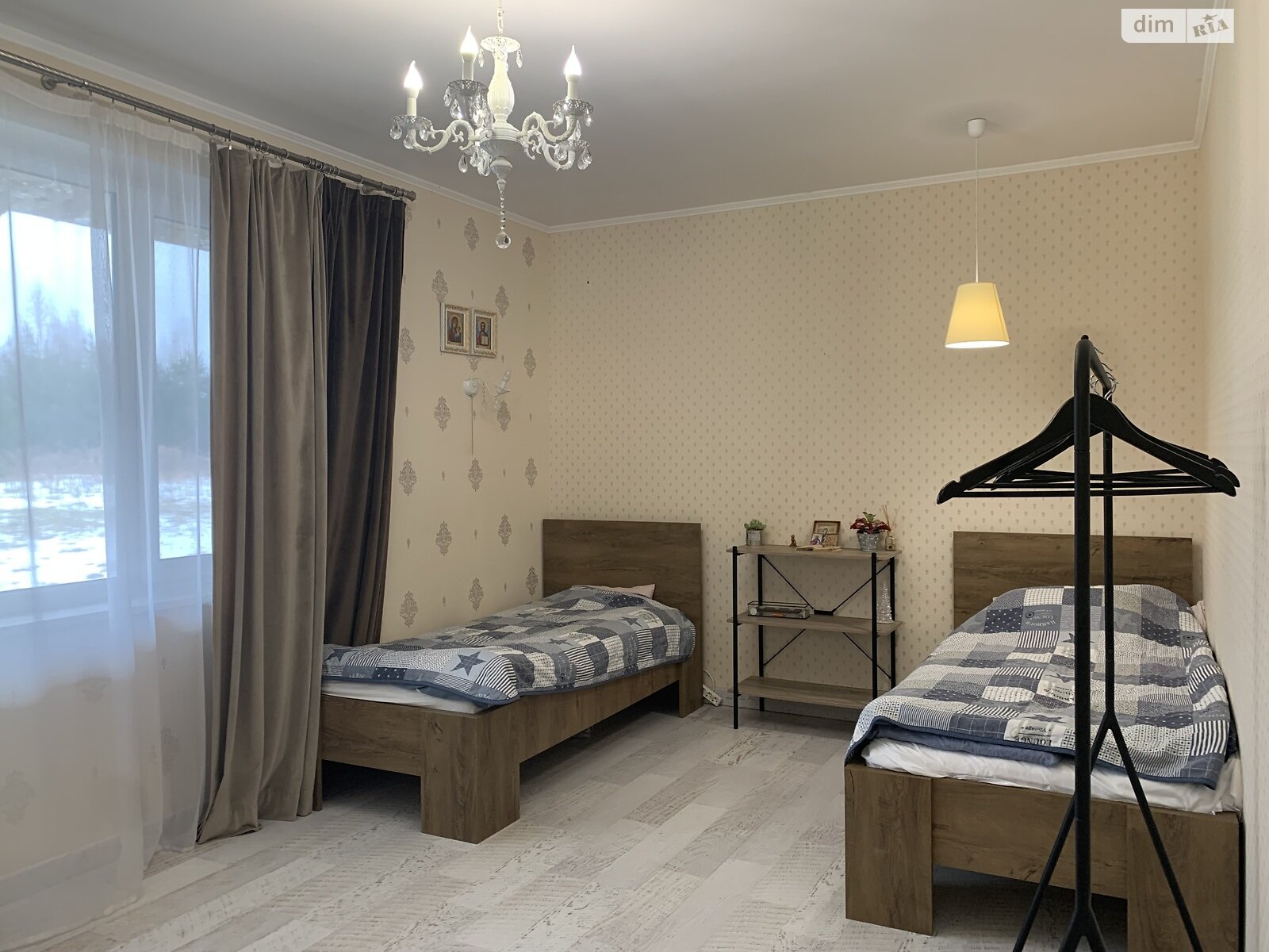 двухэтажный дом, 409 кв. м, кирпич. Продажа в Жабке фото 1