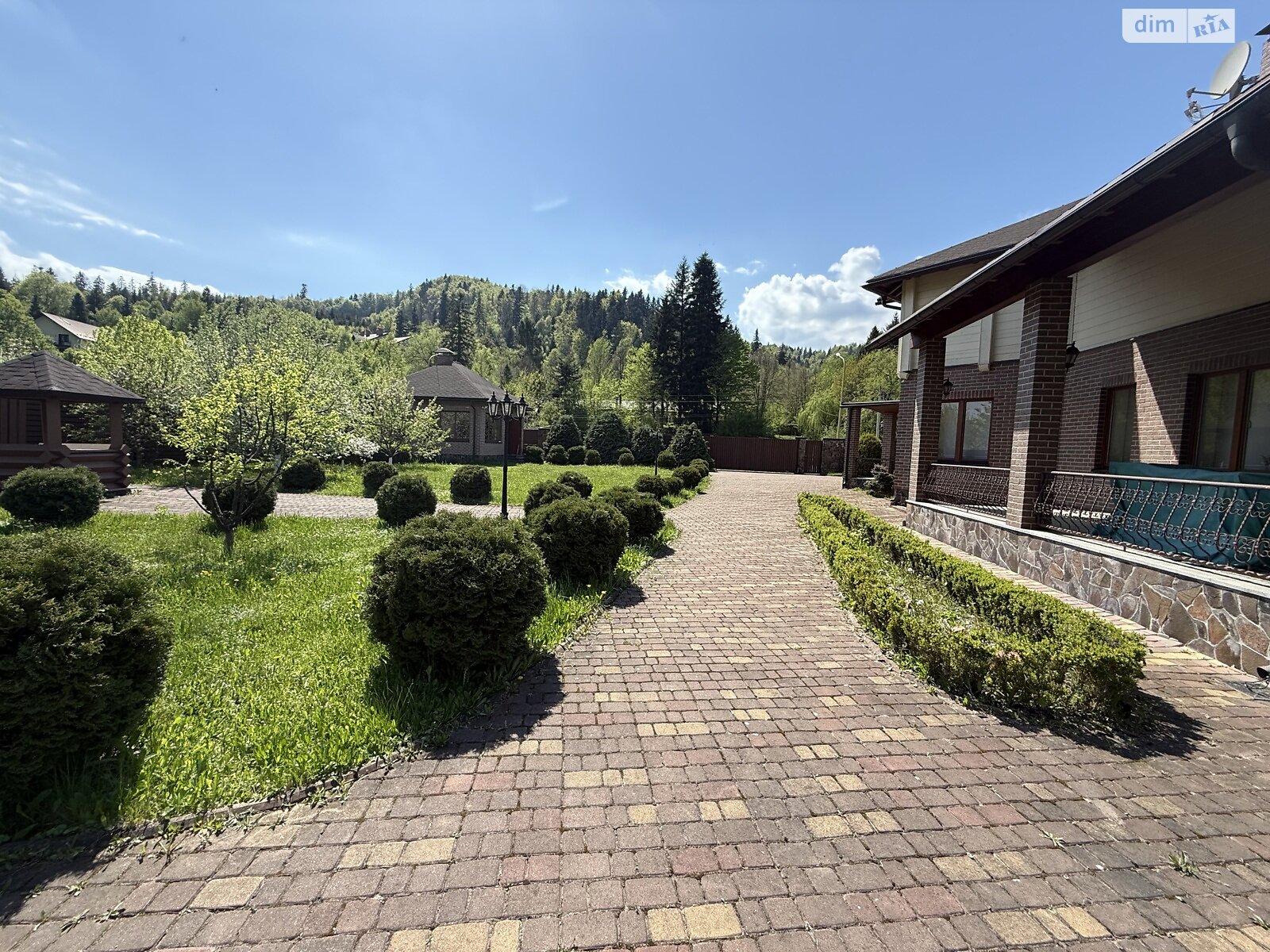 двухэтажный дом с гаражом, 327.88 кв. м, кирпич. Продажа в Ждениево фото 1 двухэтажный дом с гаражом, 327.88 кв. м, кирпич. Продажа в Ждениево фото 1