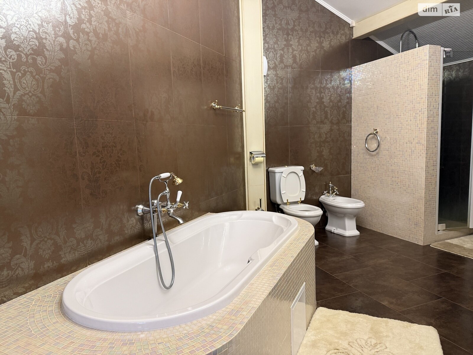 двухэтажный дом с гаражом, 327.88 кв. м, кирпич. Продажа в Ждениево фото 1 двухэтажный дом с гаражом, 327.88 кв. м, кирпич. Продажа в Ждениево фото 1