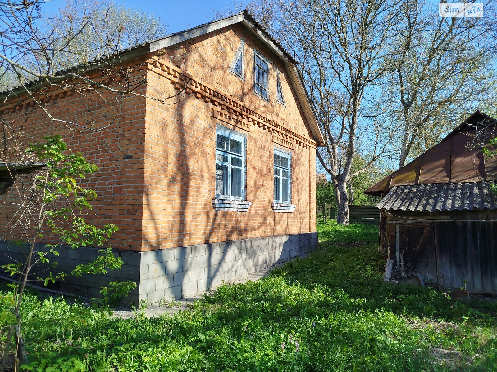 одноэтажный дом с отоплением, 100 кв. м, кирпич. Продажа в Женишковцах фото 1 одноэтажный дом с отоплением, 100 кв. м, кирпич. Продажа в Женишковцах фото 1