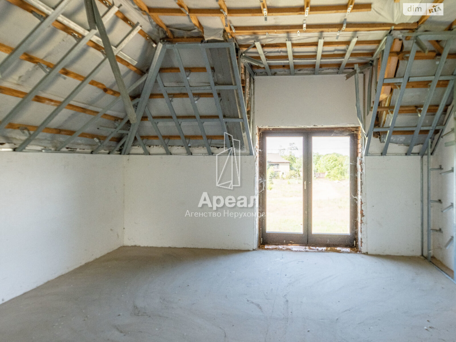 двухэтажный дом с балконом, 276 кв. м, кирпич. Продажа в Жеребятине фото 1