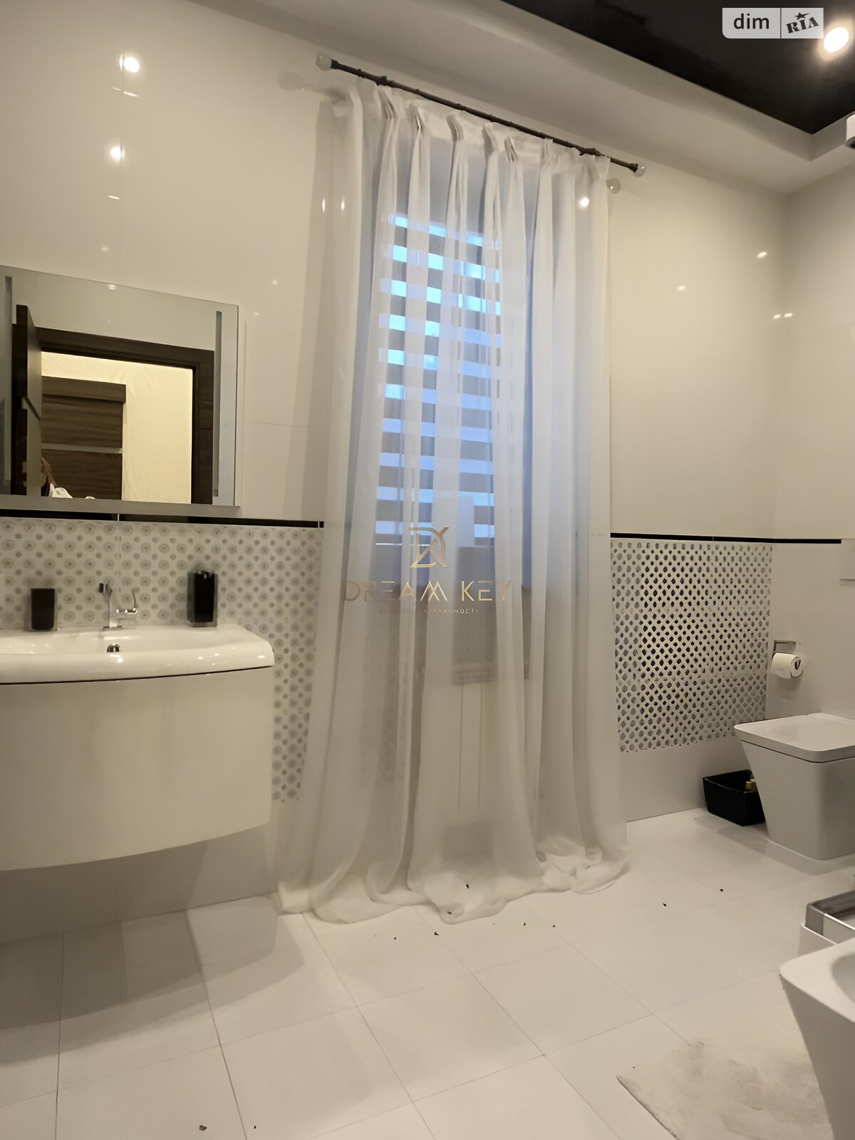 двухэтажный дом, 200 кв. м, кирпич. Продажа в Жеребятине фото 1 двухэтажный дом, 200 кв. м, кирпич. Продажа в Жеребятине фото 1