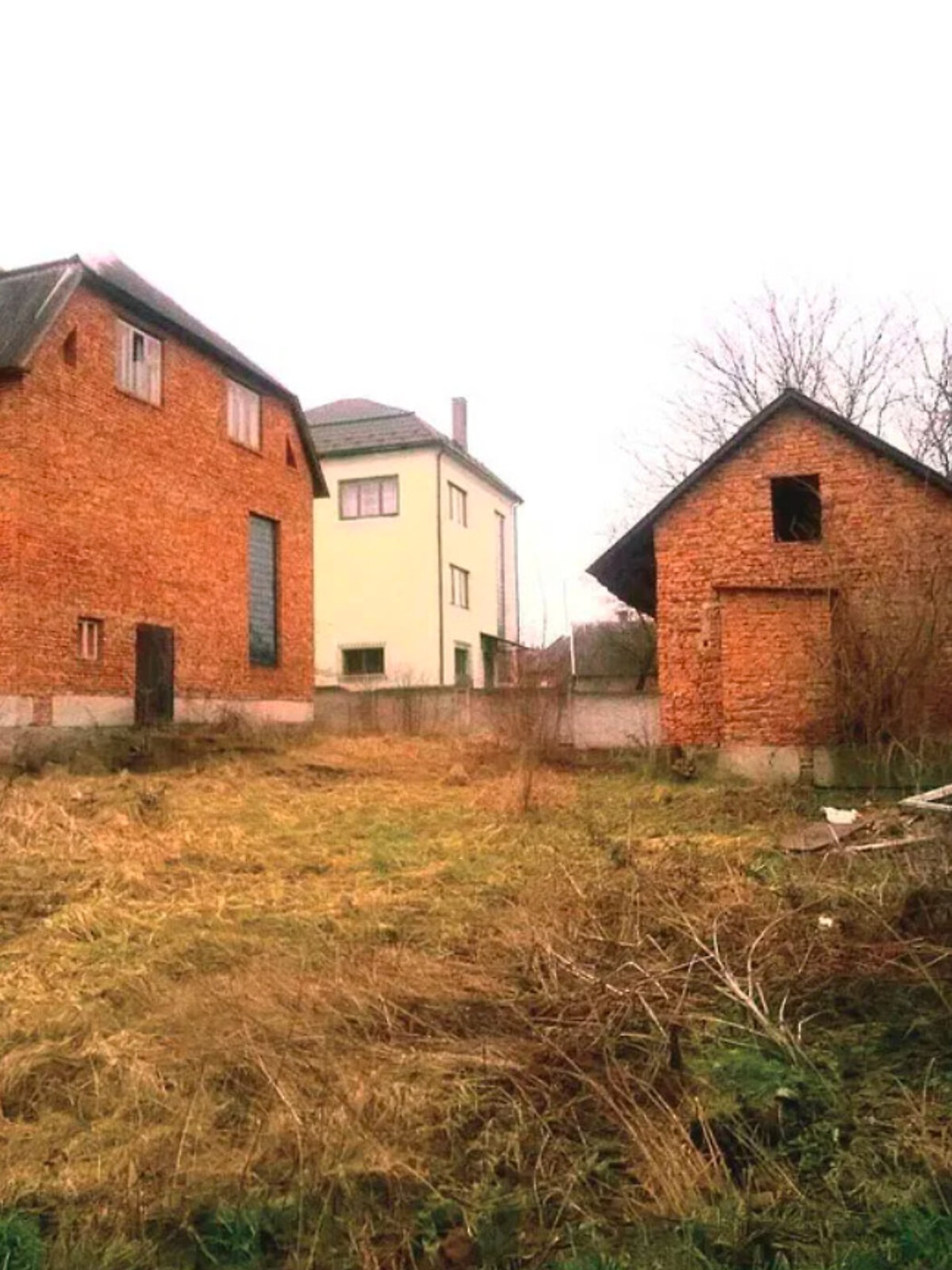 трехэтажный дом, 350 кв. м, кирпич. Продажа в Жидачове район Жидачов фото 1 трехэтажный дом, 350 кв. м, кирпич. Продажа в Жидачове район Жидачов фото 1