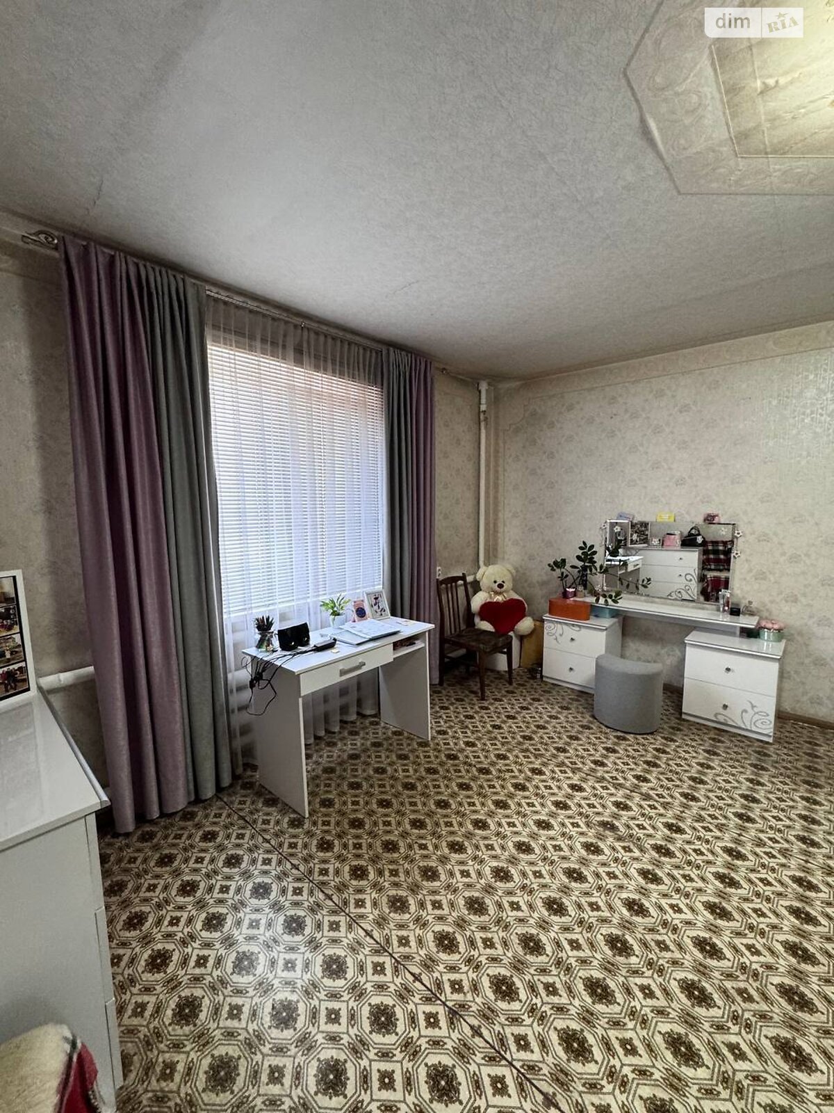 двоповерховий будинок з мансардою, 471 кв. м, цегла. Продаж у Жилинцях фото 1 двоповерховий будинок з мансардою, 471 кв. м, цегла. Продаж у Жилинцях фото 1