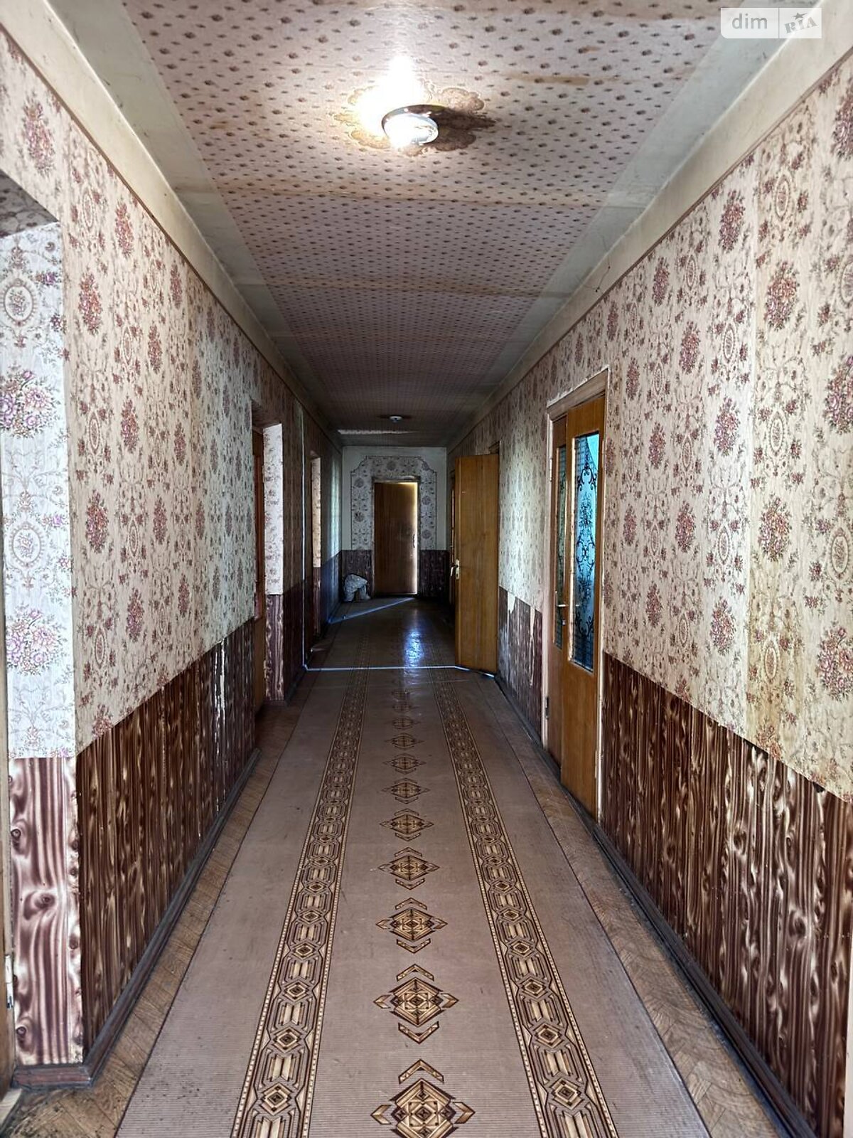 двоповерховий будинок з мансардою, 471 кв. м, цегла. Продаж у Жилинцях фото 1 двоповерховий будинок з мансардою, 471 кв. м, цегла. Продаж у Жилинцях фото 1
