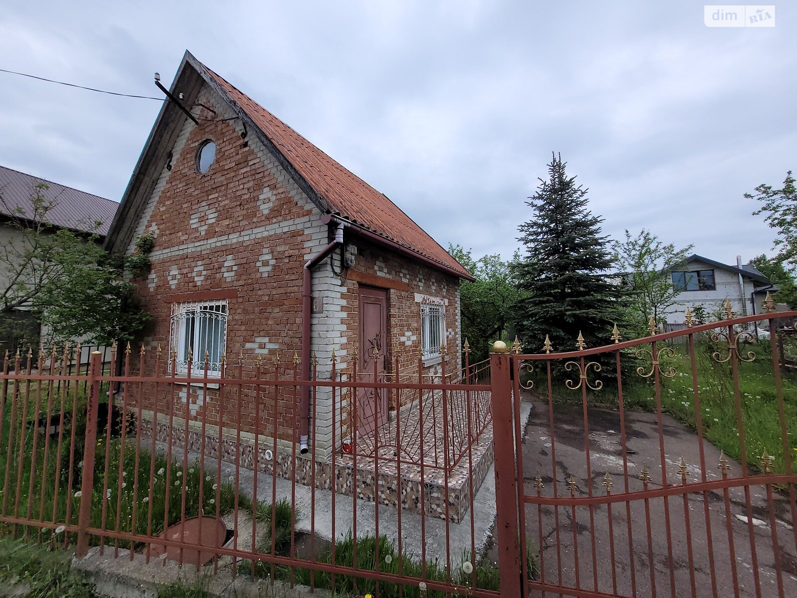 двоповерховий будинок з верандою, 40 кв. м, цегла. Продаж у Жирівці фото 1 двоповерховий будинок з верандою, 40 кв. м, цегла. Продаж у Жирівці фото 1