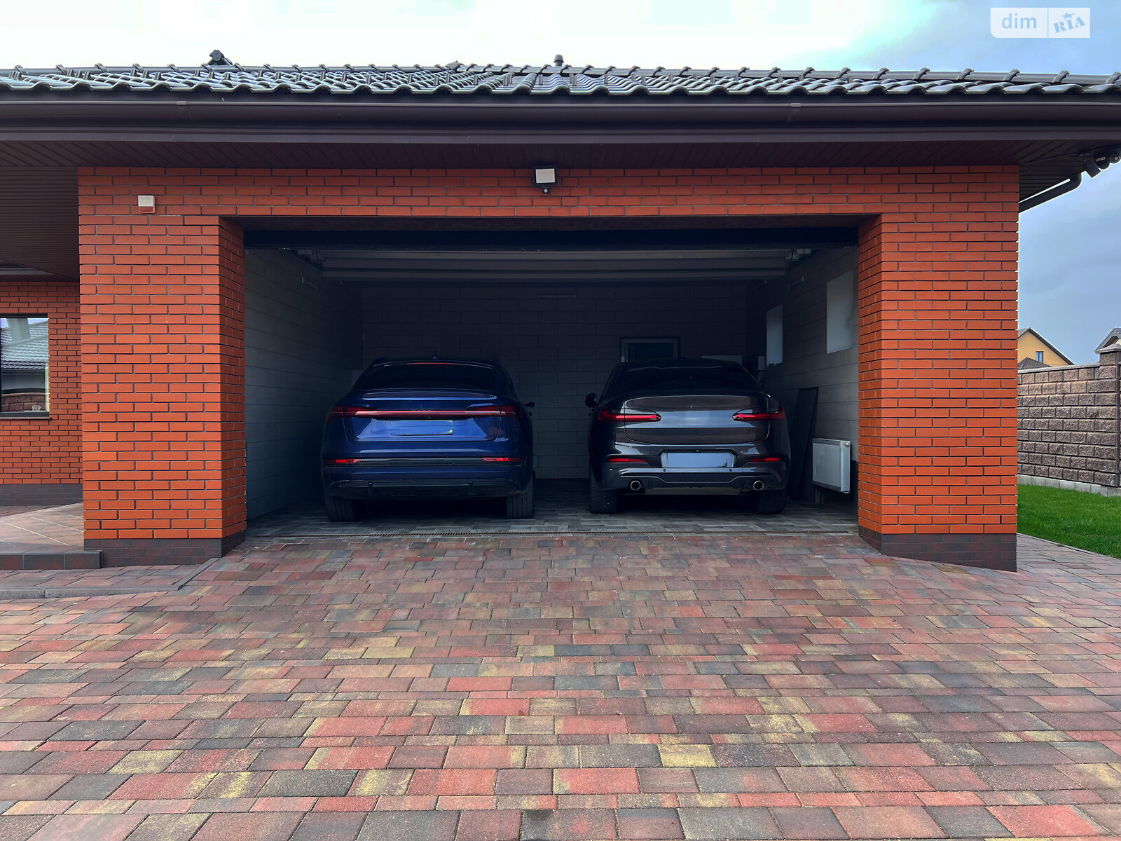 одноповерховий будинок з гаражем, 179.1 кв. м, цегла. Продаж у Житині фото 1 одноповерховий будинок з гаражем, 179.1 кв. м, цегла. Продаж у Житині фото 1