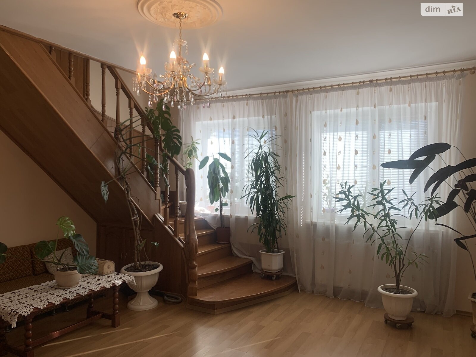 двоповерховий будинок з гаражем, 291 кв. м, цегла. Продаж в Житомирі, район Богунський фото 1 двоповерховий будинок з гаражем, 291 кв. м, цегла. Продаж в Житомирі, район Богунський фото 1