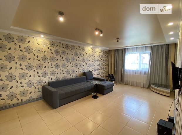 двухэтажный дом с садом, 120 кв. м, кирпич. Продажа в Довжике (Житомирская обл.) фото 1 двухэтажный дом с садом, 120 кв. м, кирпич. Продажа в Довжике (Житомирская обл.) фото 1