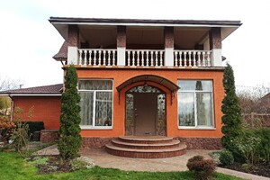 двухэтажный дом с ремонтом, 180 кв. м, кирпич. Продажа в Глубочице фото 2