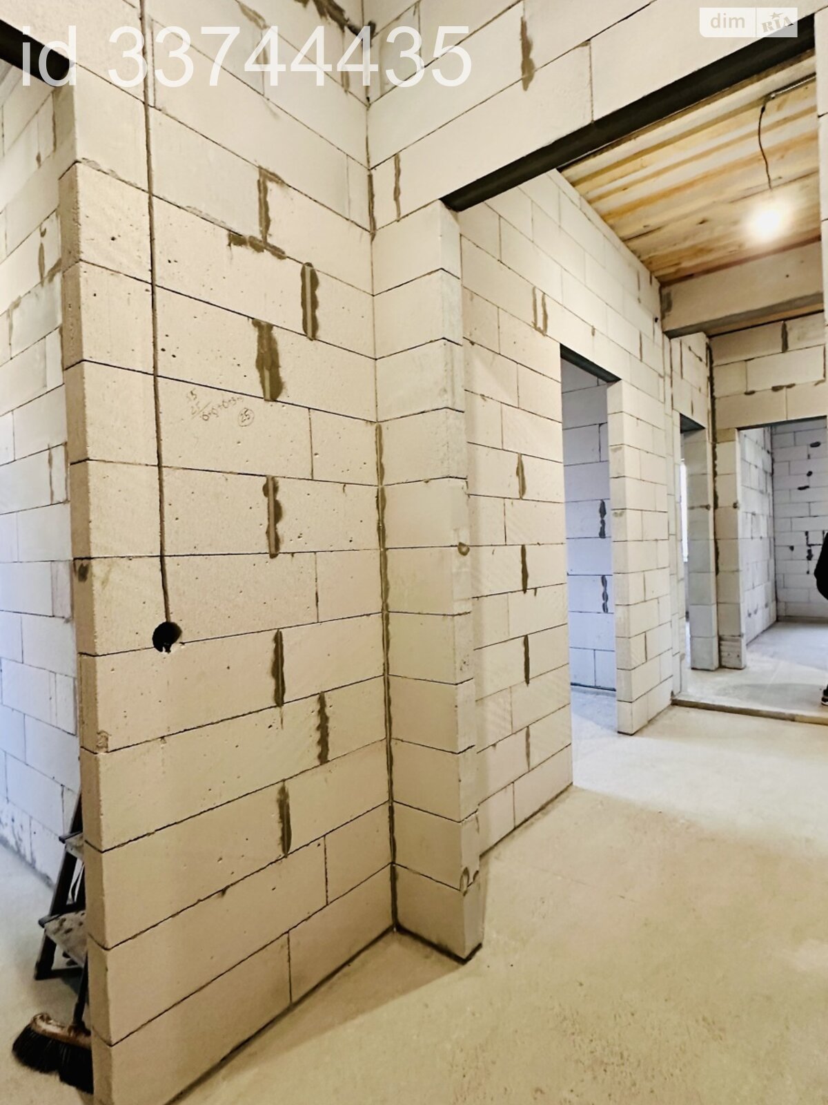 одноэтажный дом, 114 кв. м, пеноблок. Продажа в Житомире район Хинчанка фото 1