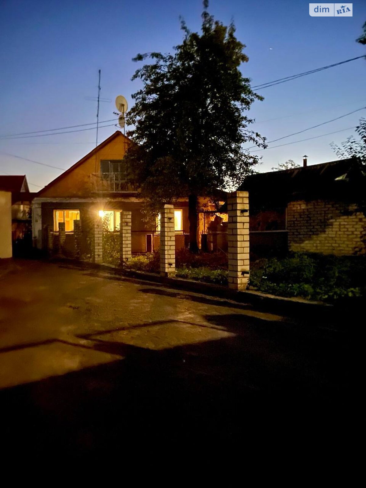 двухэтажный дом с мансардой, 82.5 кв. м, кирпич. Продажа в Житомире район Королевский фото 1 двухэтажный дом с мансардой, 82.5 кв. м, кирпич. Продажа в Житомире район Королевский фото 1