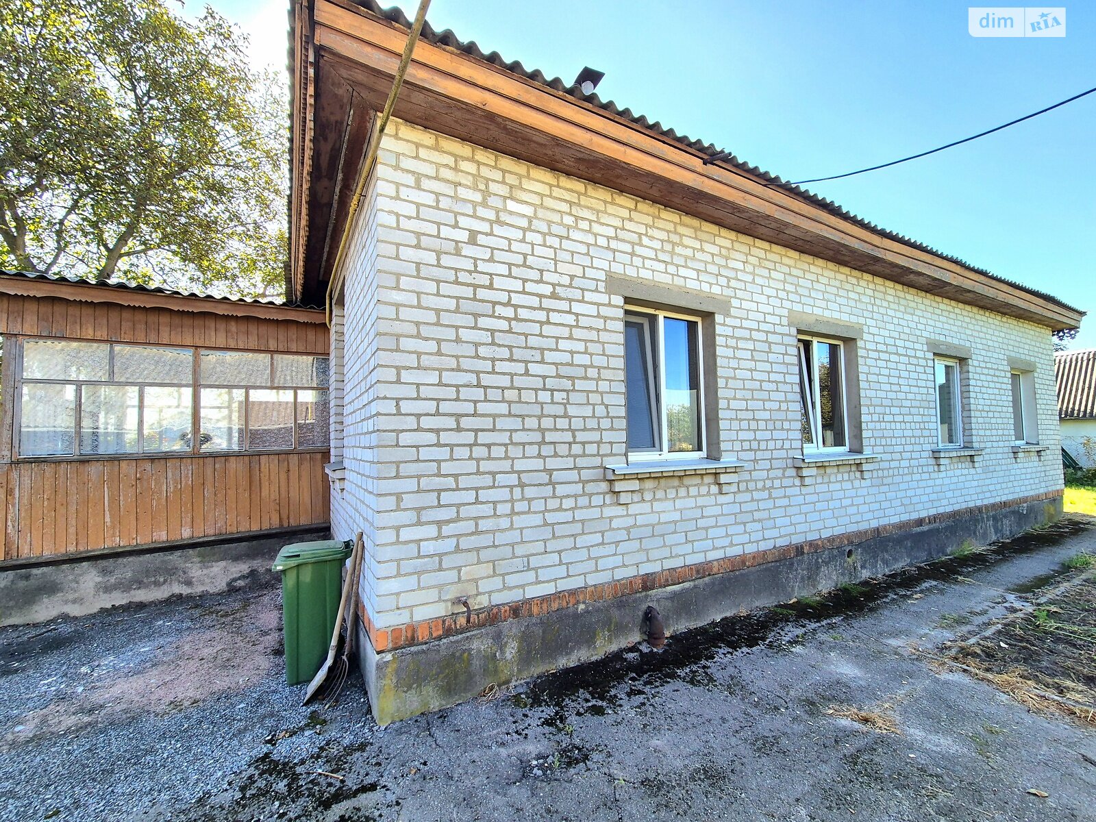 одноповерховий будинок з гаражем, 130 кв. м, кирпич. Продаж в Житомирі, район Крошня фото 1 одноповерховий будинок з гаражем, 130 кв. м, кирпич. Продаж в Житомирі, район Крошня фото 1