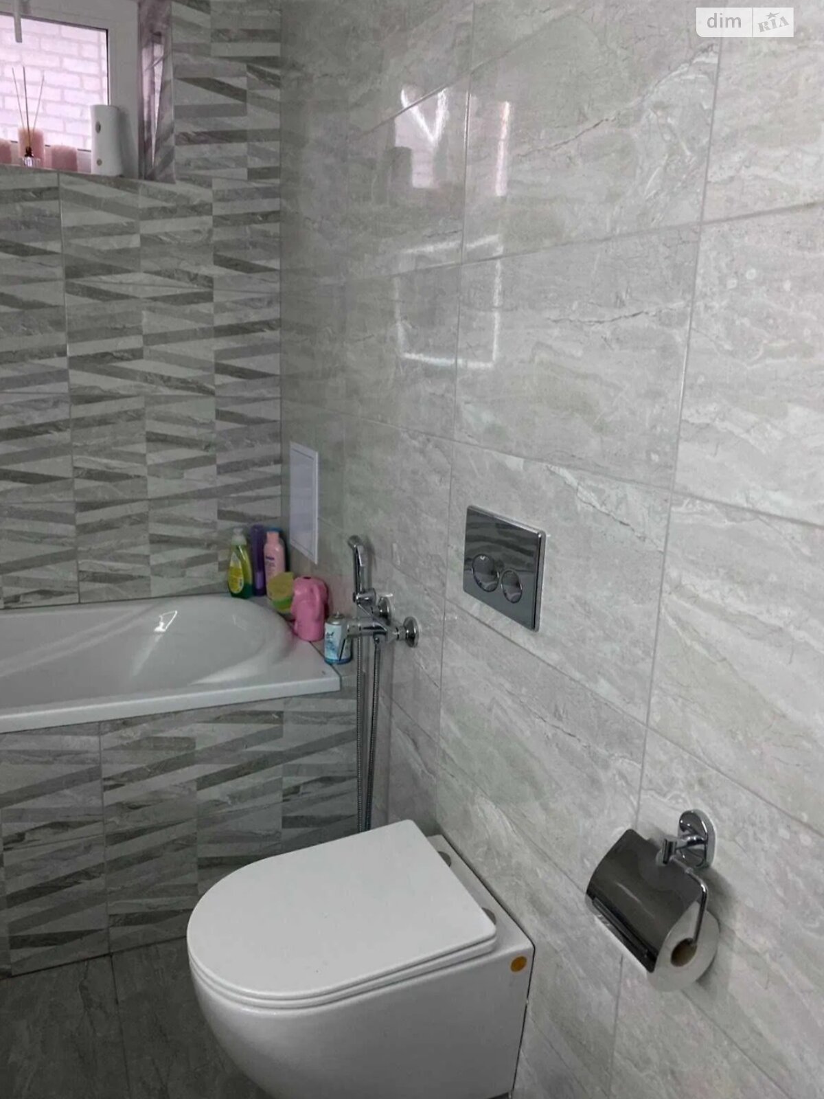 триповерховий будинок, 240 кв. м, цегла. Продаж в Житомирі, район Крошня фото 1 триповерховий будинок, 240 кв. м, цегла. Продаж в Житомирі, район Крошня фото 1