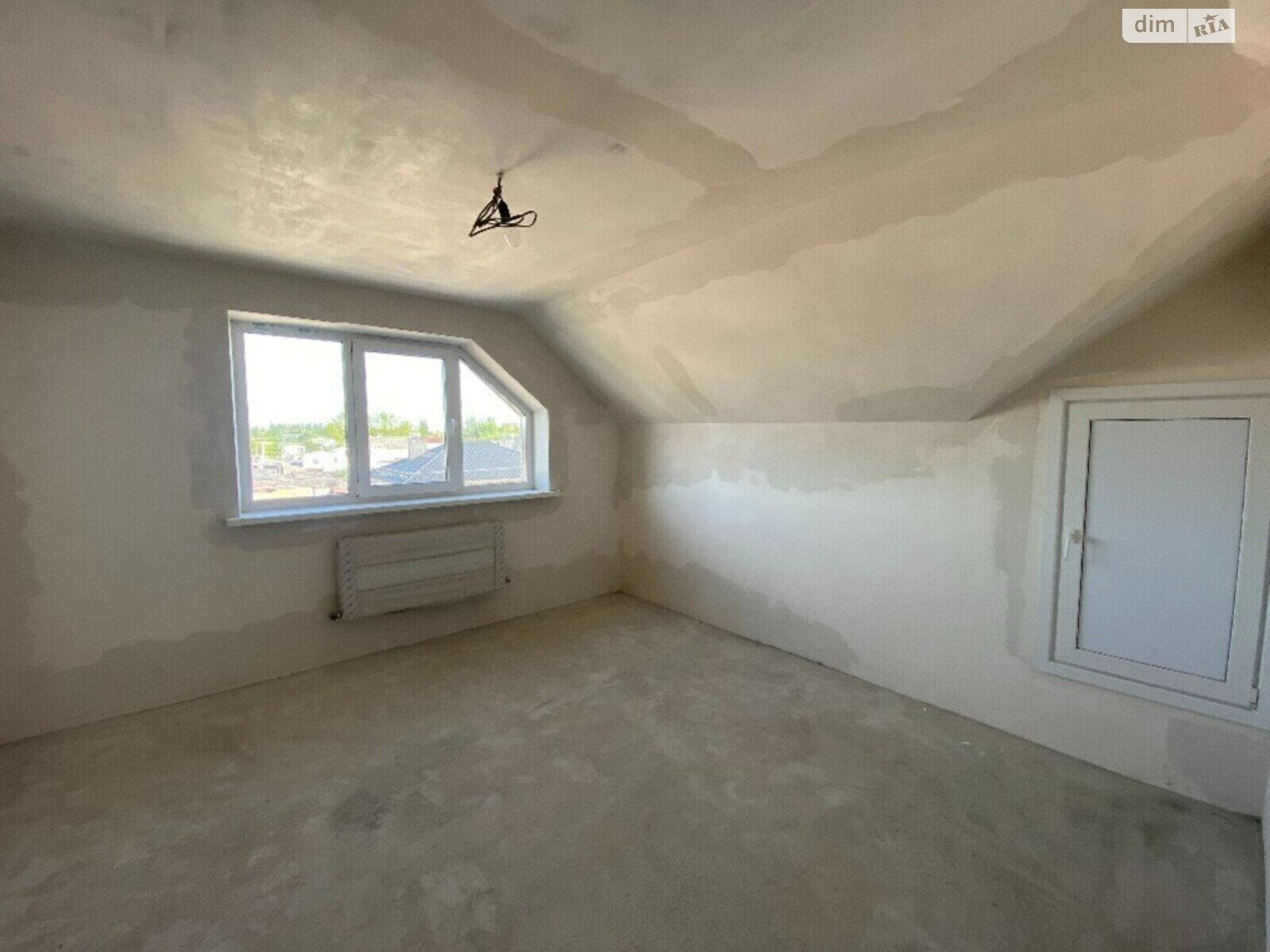 трехэтажный дом с верандой, 480 кв. м, кирпич. Продажа в Житомире фото 1 трехэтажный дом с верандой, 480 кв. м, кирпич. Продажа в Житомире фото 1