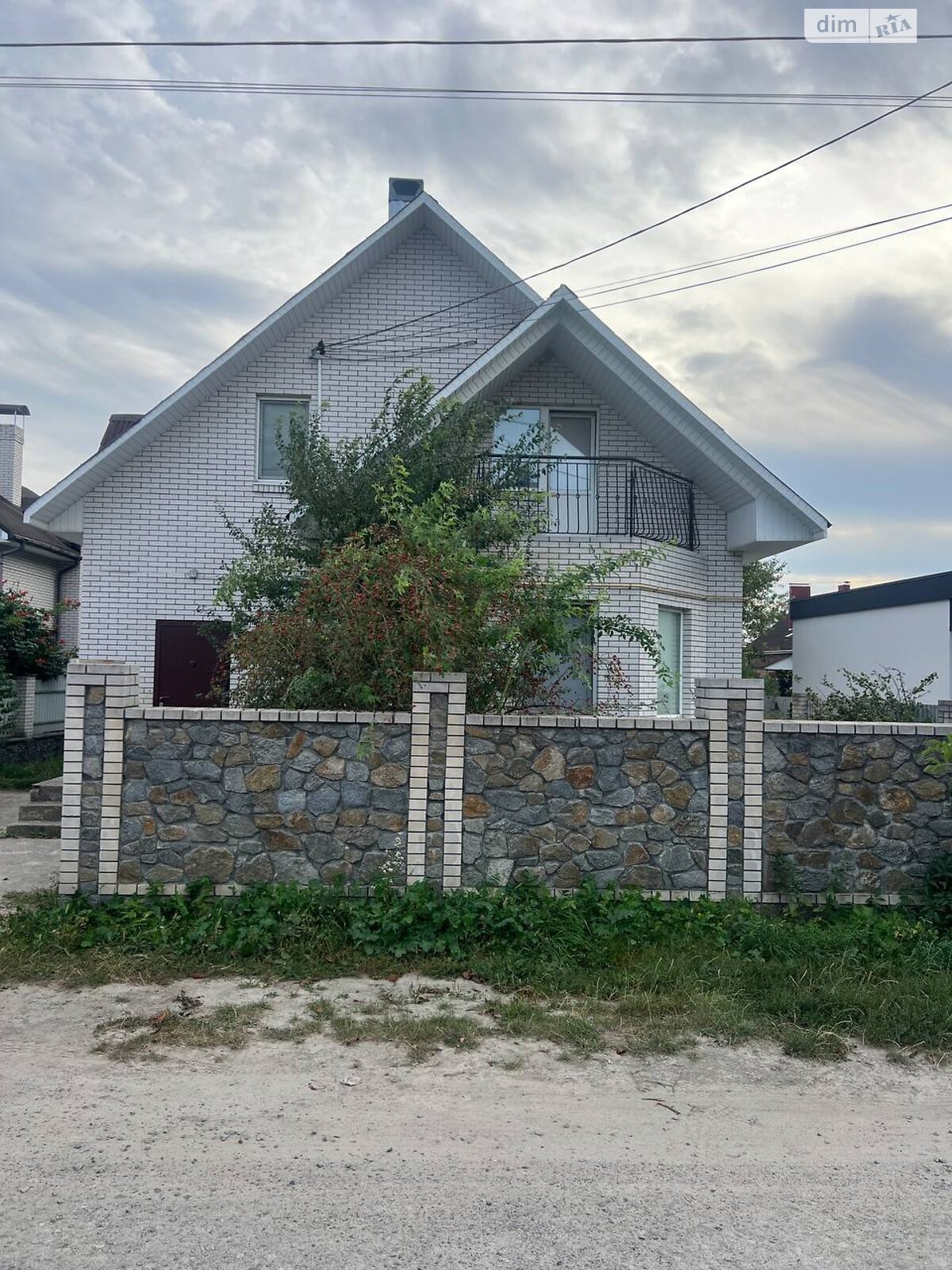 двухэтажный дом с гаражом, 131 кв. м, кирпич. Продажа в Житомире фото 1 двухэтажный дом с гаражом, 131 кв. м, кирпич. Продажа в Житомире фото 1