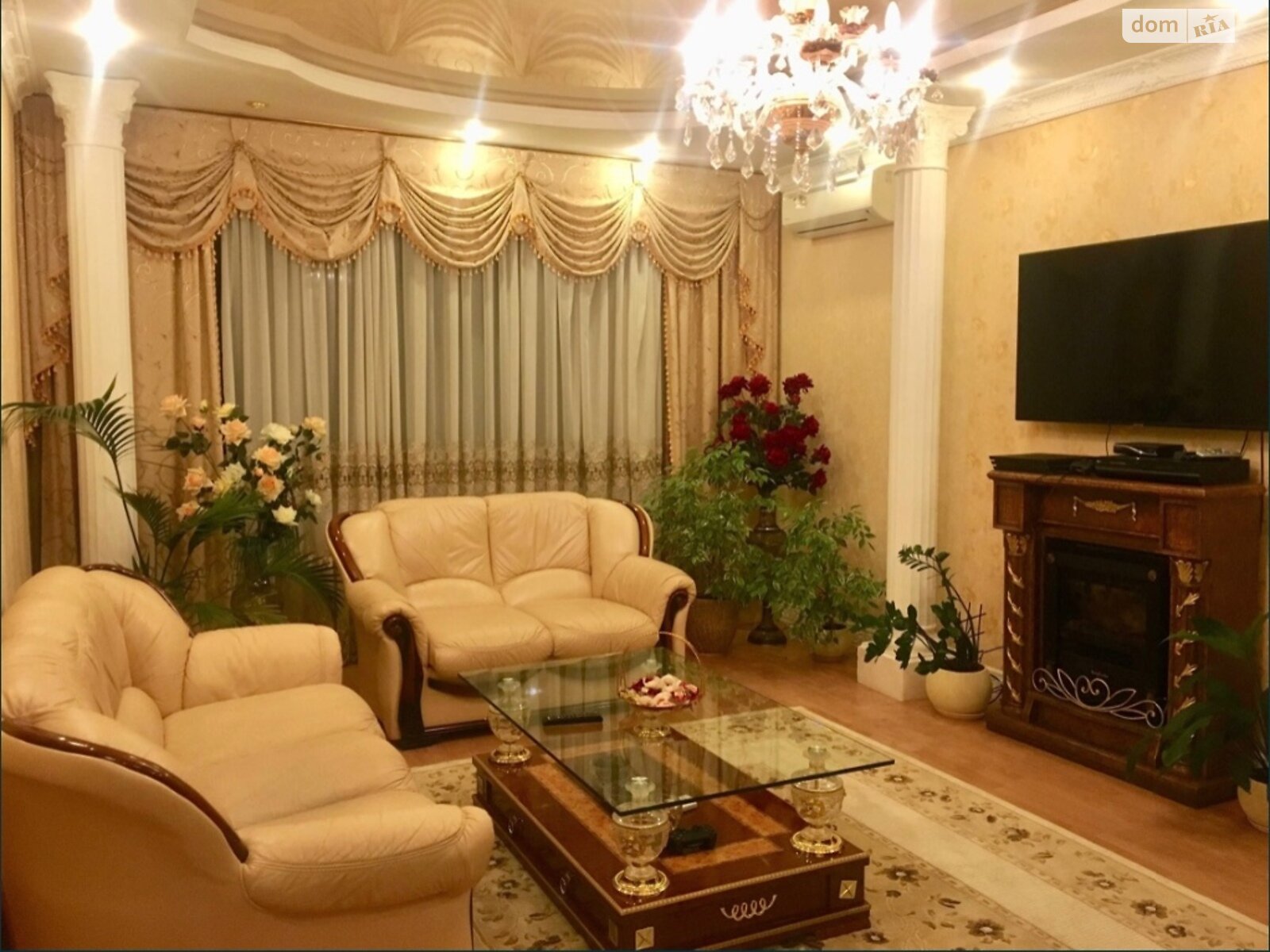 двухэтажный дом, 310 кв. м, кирпич. Продажа в Житомире фото 1 двухэтажный дом, 310 кв. м, кирпич. Продажа в Житомире фото 1