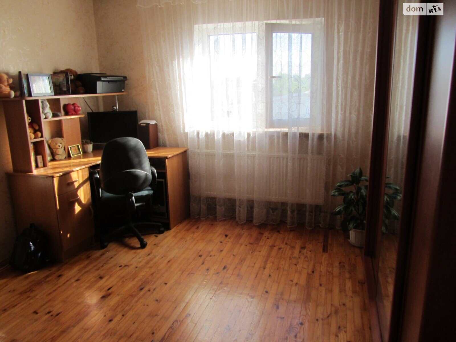 двухэтажный дом с балконом, 263.8 кв. м, кирпич. Продажа в Житомире район Марьяновка фото 1 двухэтажный дом с балконом, 263.8 кв. м, кирпич. Продажа в Житомире район Марьяновка фото 1