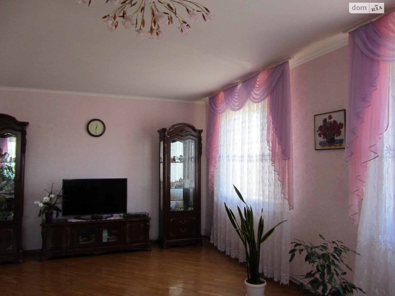 двухэтажный дом с балконом, 263.8 кв. м, кирпич. Продажа в Житомире район Марьяновка фото 1 двухэтажный дом с балконом, 263.8 кв. м, кирпич. Продажа в Житомире район Марьяновка фото 1