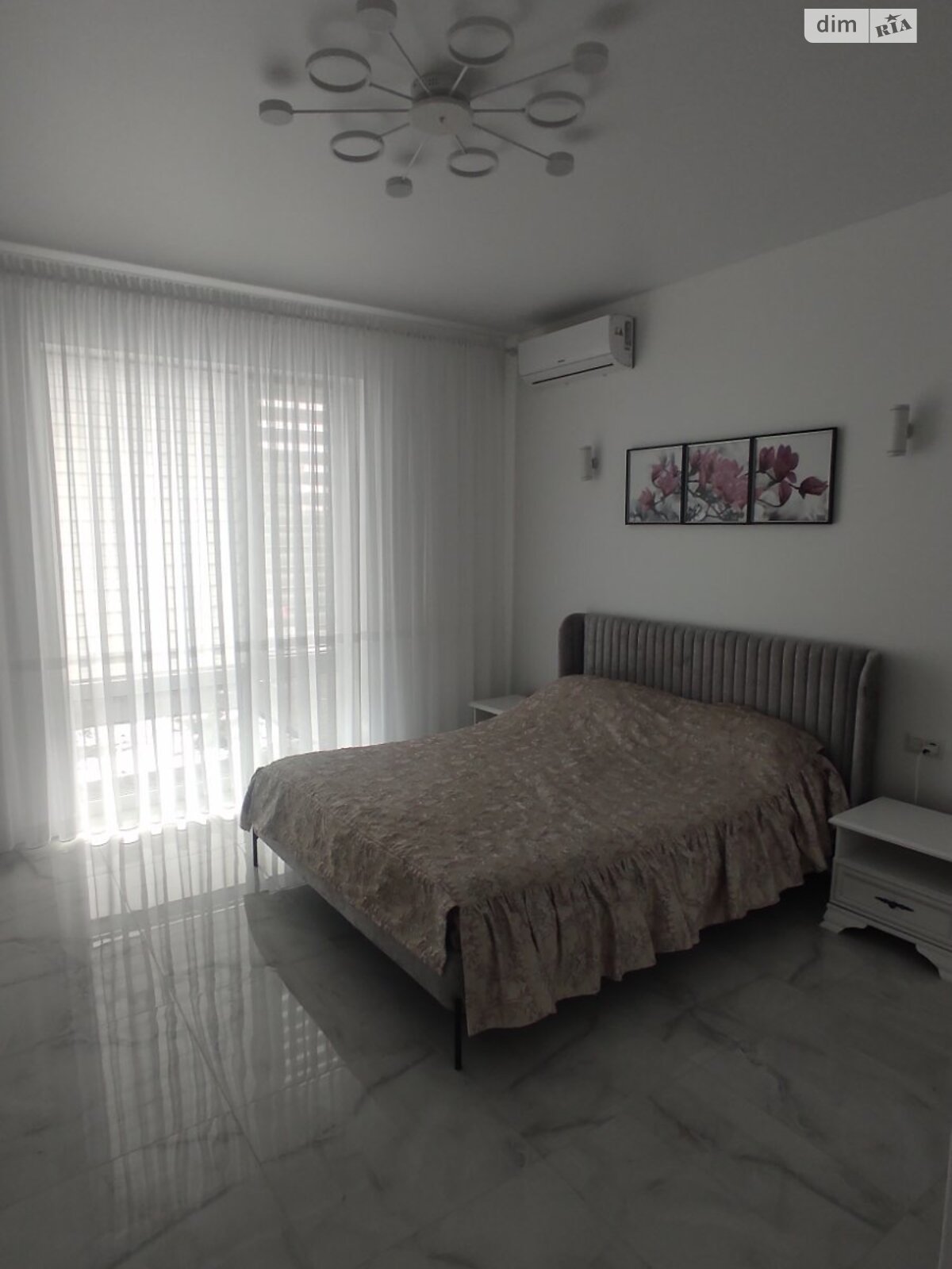 одноэтажный дом с ремонтом, 115 кв. м, пеноблок. Продажа в Станишовке фото 1 одноэтажный дом с ремонтом, 115 кв. м, пеноблок. Продажа в Станишовке фото 1