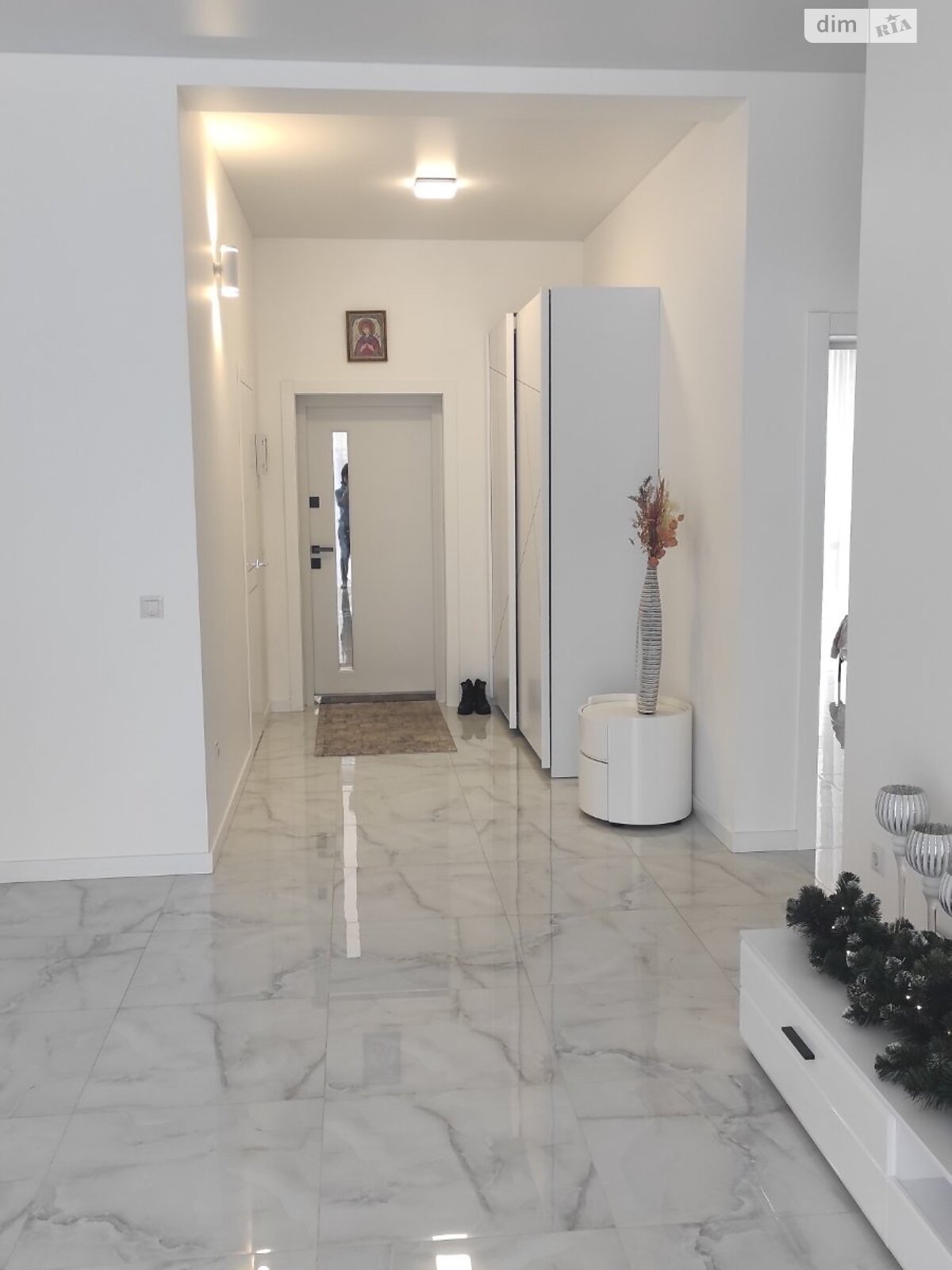 одноэтажный дом с ремонтом, 115 кв. м, пеноблок. Продажа в Станишовке фото 1 одноэтажный дом с ремонтом, 115 кв. м, пеноблок. Продажа в Станишовке фото 1
