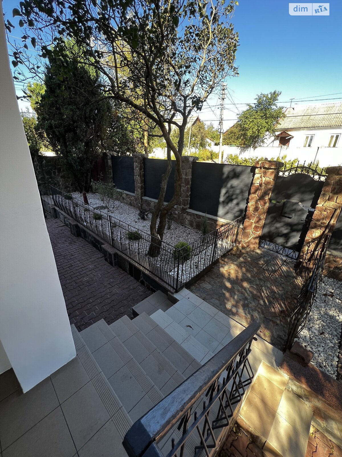 двухэтажный дом с гаражом, 286 кв. м, кирпич. Продажа в Житомире район Рудня фото 1