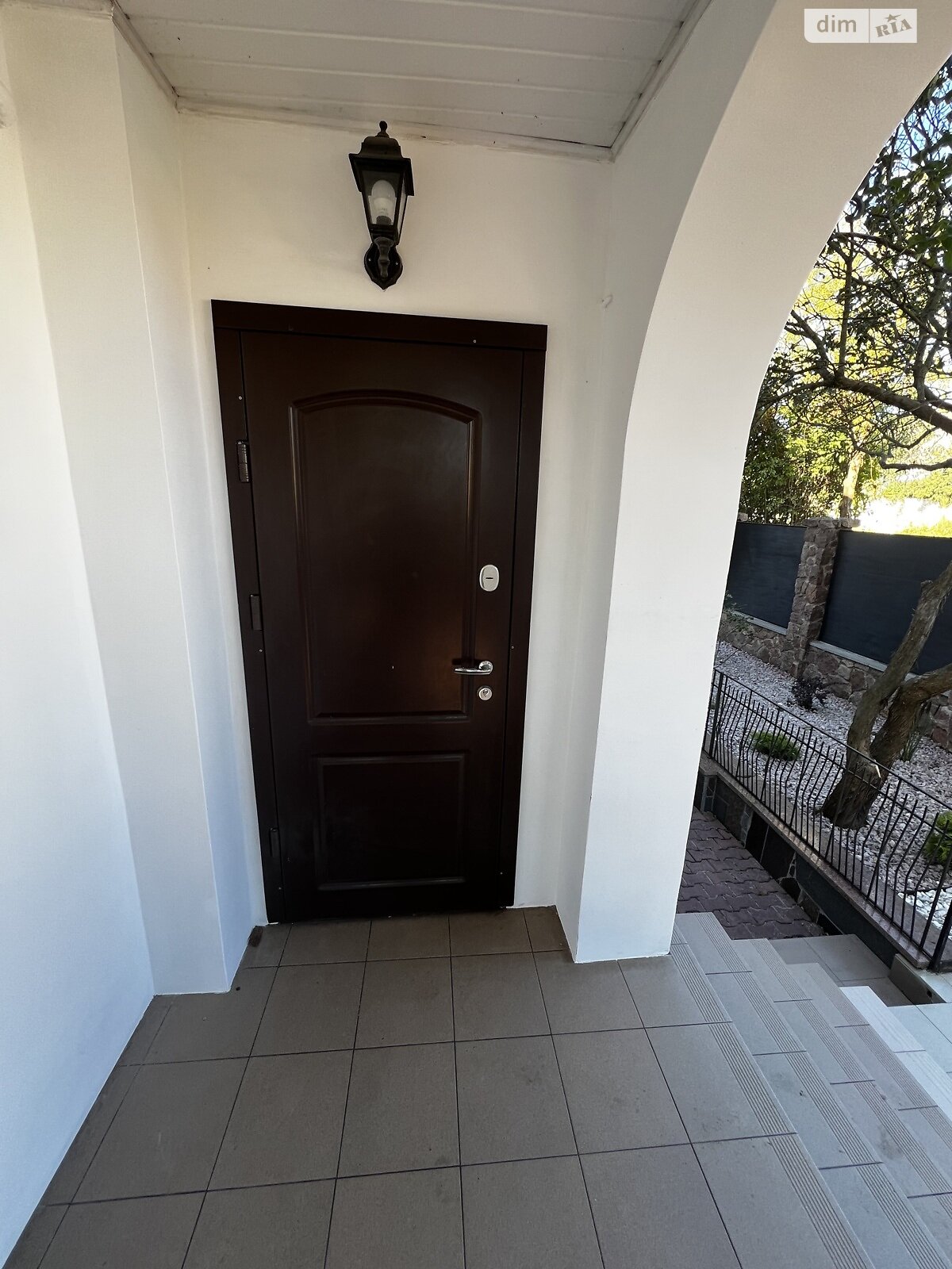 двухэтажный дом с гаражом, 286 кв. м, кирпич. Продажа в Житомире район Рудня фото 1